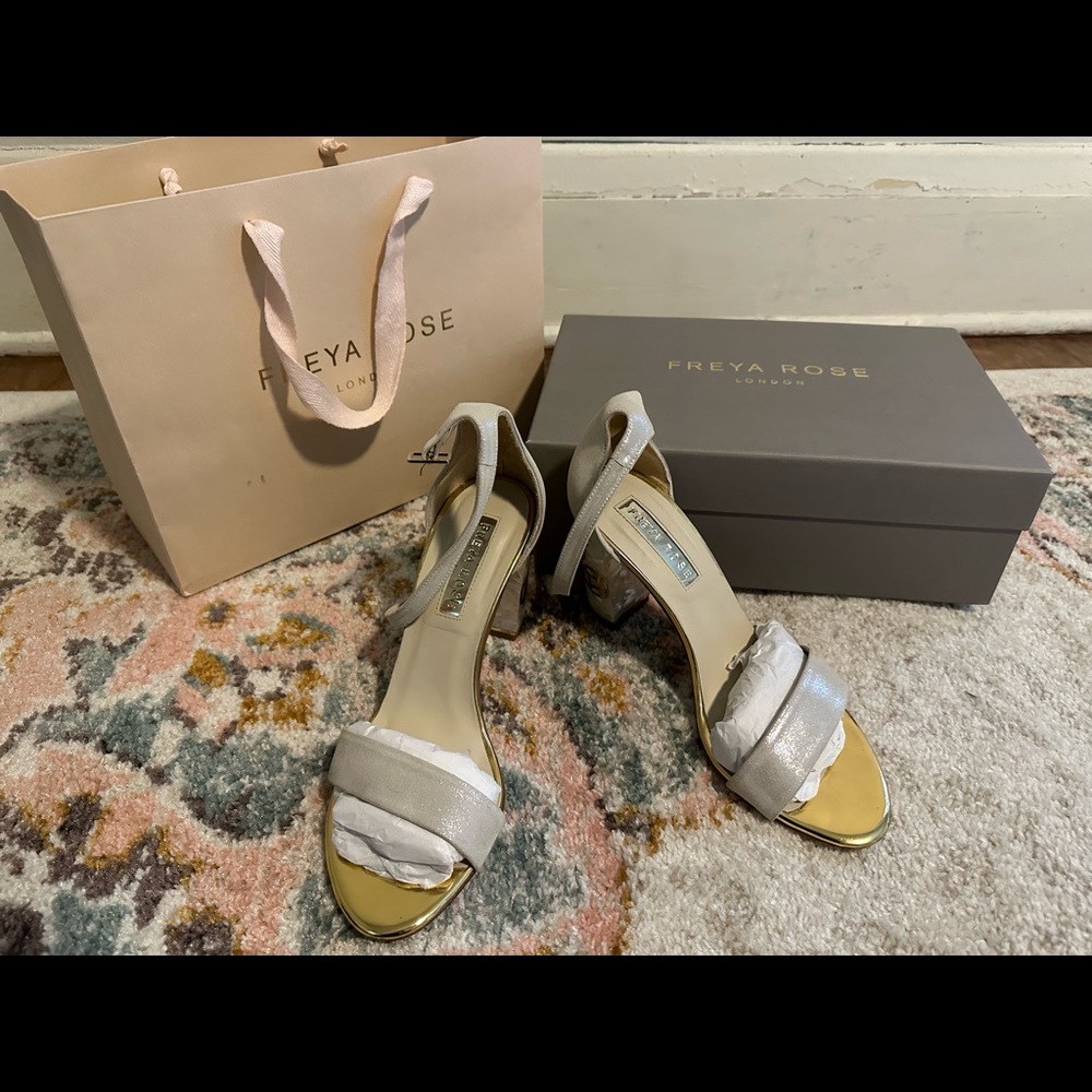 Freya Rose Rozu handmade shoes - size 39